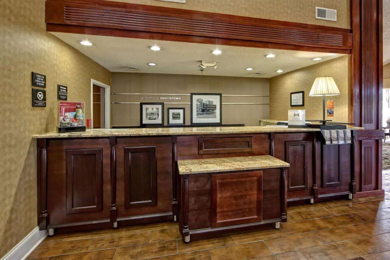 Hampton Inn Morristown Bagian luar foto