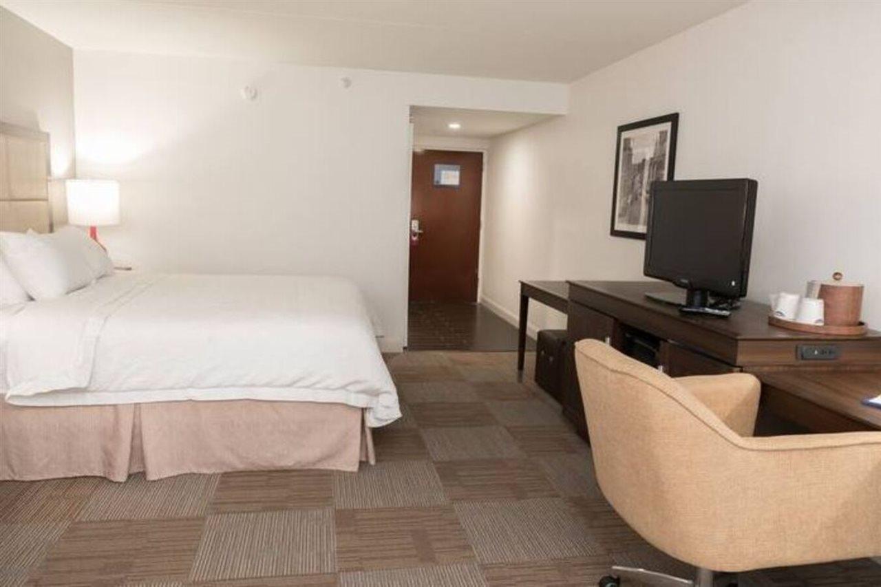 Hampton Inn Morristown Bagian luar foto